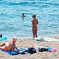 Carmen Electra bikini video on the beach